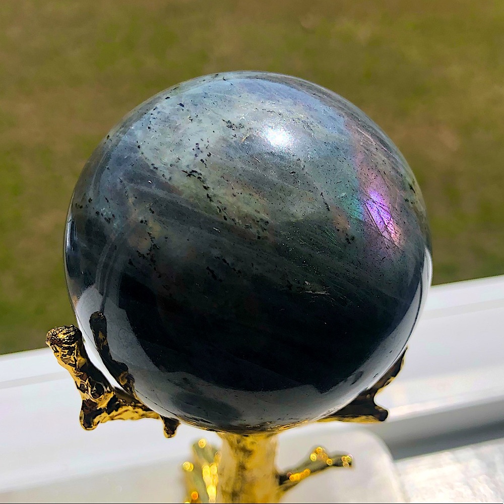 Labradorite Sphere - Picture 1 of 8